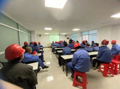 公司組織春節(jié)前警示教育培訓